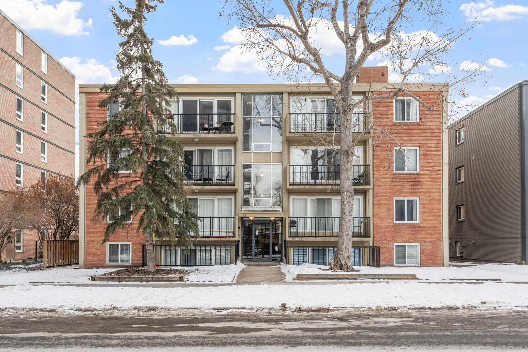 01.08.2026 - Anastasia Dvorak - 1025 14 Ave SW #311-1